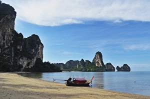 Ton Sai Bay, Rai Leh (Railay), Andaman Coast, Krabi Province, Thailand, Southeast Asia, Asia