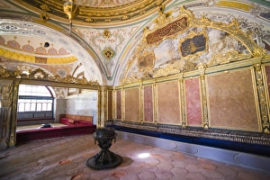 Palaces Prints: Topkapi Palace decorated interior, UNESCO World Heritage Site, Istanbul, Turkey, Europe