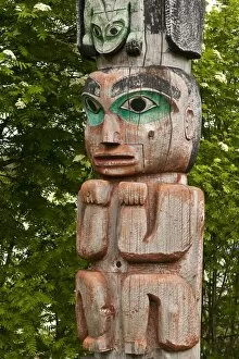 Images Dated 25th May 2010: Totem at Cheif Shakes Tribal House, historic site, Wrangell, Southeast Alaska