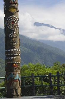 Totem Pole Prints: Totem pole