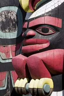 Images Dated 27th May 2010: Totem Pole at Icy Strait Point Cultural Center, Hoonah City, Chichagof Island