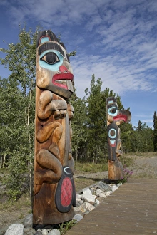 Canadian Prints: Totem poles with beaver image in the foreground