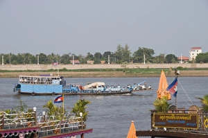 Images Dated 11th January 2008: Tourist boats on the Tonle Sap river, Phnom Penh, Cambodia, Indochina, Southeast Asia
