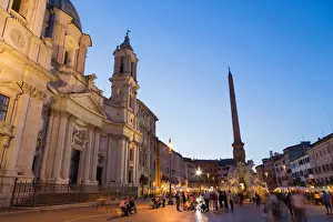 Piazza Prints: Tourists enjoying Berninis Fontana dei Quattro Fiumi (Fountain of Four Rivers) in Piazza Navona