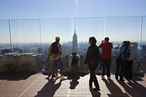 Look Out Prints: Tourists looking at the Empire State Building and Manhattan