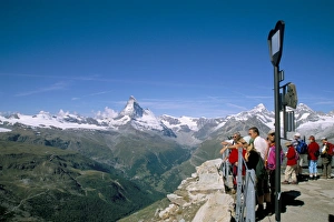Look Out Prints: Tourists looking at view from Rothorn to Matterhorn