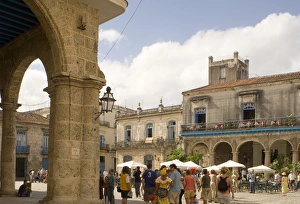 Plaza De La Catedral Prints: Tourists in the Plaza de la Catedral in Habana Vieja (old town), Havana