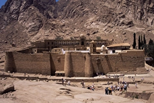 Tourists, St. Catherines Monastery, UNESCO World Heritage Site, Sinai