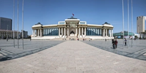 Mongolian Prints: Tourists in Sukhbaatar square with Government palace, Ulan Bator, Mongolia, Central Asia