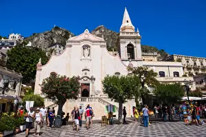 Taormina Prints: Tourists visiting Church of St
