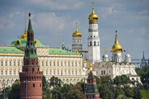 Typically Russian Prints: The towers of the Kremlin, UNESCO World Heritage Site, Moscow, Russia, Europe