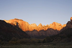 Images Dated 13th November 2007: Towers of the Virgin and West Temple at sunrise, Zion National Park in autumn