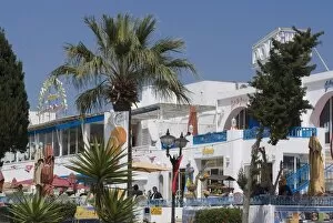 Images Dated 29th March 2008: Town centre, Hammamet, Tunisia, North Africa, Africa