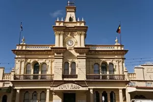 Images Dated 8th June 2009: Town Hall, Armidale, New South Wales, Australia, Pacific