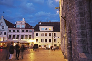 Tallinn Prints: Town Hall Square (Raekoja Plats) at dusk, Tallinn, Estonia, Baltic States, Europe