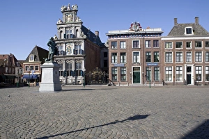 Images Dated 11th May 2008: The town of Hoorn, Holland, Europe