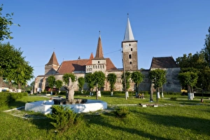 Images Dated 21st June 2008: The town of Medias, Romania, Europe