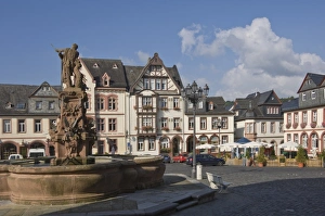 Squares Prints: The town square at Weilburg on the River Lahn, Hesse, Germany, Europe
