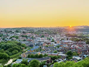 Lush Greenery Prints: Townscape at sunset, Lewes, East Sussex, England, United Kingdom, Europe