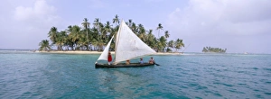 San Blas Prints: Traditional boat of the Cuna Indians