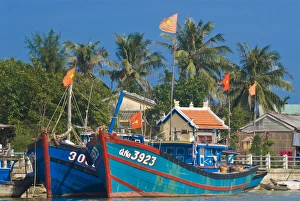 Hoi An Prints: Traditional boats in the habour of Hoi An, Hoi An, Vietnam, Indochina, Southeast Asia