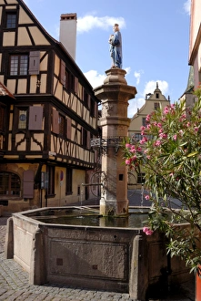 Haut Rhin Prints: Traditional fountain