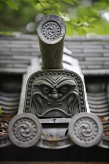 Images Dated 21st May 2009: Traditional roof detail, Kyoto, Japan, Asia