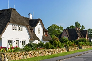 Relax Prints: Traditional thatched houses, Keitum, Sylt, Schleswig Holstein, Germany, Europe