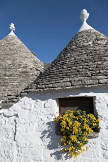 Puglia Prints: Traditional trullos (trulli) in Alberobello