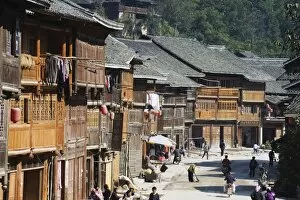 Images Dated 14th November 2008: Traditional wooden houses in Zhaoxing Dong ethnic village, Guizhou Province, China, Asia