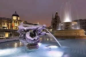 Images Dated 18th December 2010: Trafalgar Square at Christmas in snow at night, London, England, United Kingdom, Europe