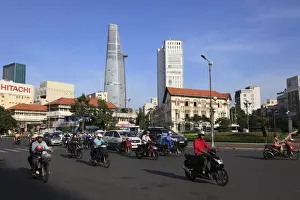 Saigon Prints: Tran Nguyen Han roundabout, Bitexco Financial Tower