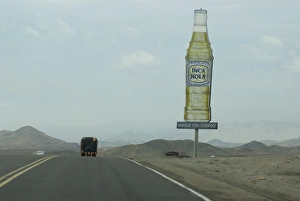 Images Dated 12th March 2008: Transport truck on the Pan American highway in northern Peru, South America