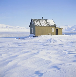 Shack Prints: Trappers hut