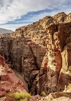 The Treasury (Al-Khazneh), elevated view, Petra, UNESCO World Heritage Site, Ma an