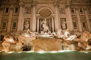 Images Dated 28th October 2008: Trevi Fountain at night, Rome, Lazio, Italy, Europe
