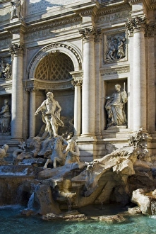 Images Dated 21st October 2007: Trevi Fountain, Rome, Lazio, Italy, Europe