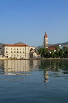 Images Dated 16th June 2010: Trogir, view of the cathedral across the water