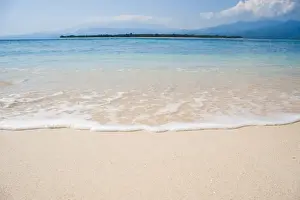 Gili Meno Prints: The tropical island of Gili Air