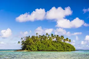 Rarotonga Prints: Tropical island of Motu Taakoka covered in palm trees in Muri Lagoon