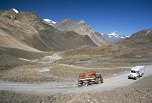 Trucks on Baralacha Pass