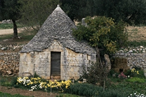 Trulli Prints: Trullo near Locorotondo