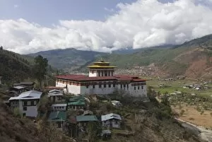 Images Dated 7th April 2009: The tsong (old castle), now acting as a Buddhist monastery, Paro, Bhutan, Asia