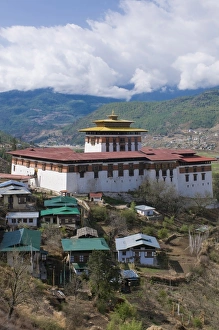 Images Dated 7th April 2009: The tsong (old castle), now acting as a Buddhist monastery, Paro, Bhutan, Asia