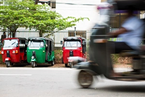 Green Colour Prints: Tuk tuk, Sri Lanka, Asia