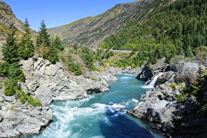 Otago Prints: Turquoise water of the Kawarau River in the Kawarau Gorge