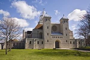 Twin towers and rose window on west front of the church of St. Thomas of Canterbury