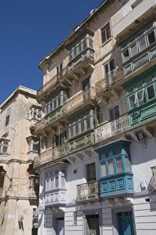 Images Dated 4th June 2008: Typical windows, Valletta, Malta, Europe