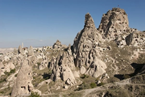 Uchisar Prints: Uchisar, Cappadocia, Anatolia, Turkey, Asia Minor, Eurasia