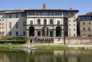 Firenze Prints: Uffizi Gallery and Arno river, UNESCO World Heritage Site, Florence, Tuscany